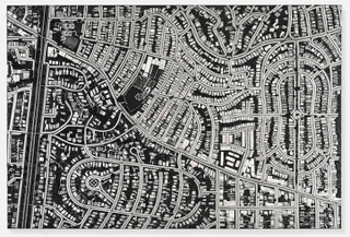 Illustration for article titled These City Maps Are Made Out of Razor Blades and Mirror Shards